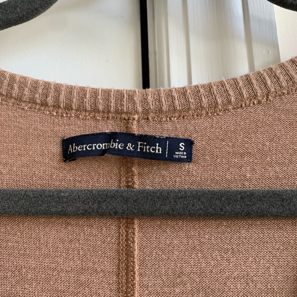 Abercrombie long sleeve sweater/teeSz-S - Picture 3 of 3